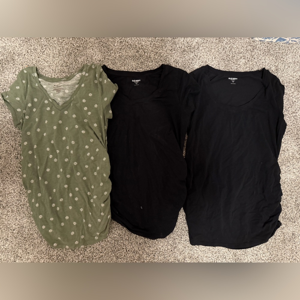 Maternity Shirt Lot